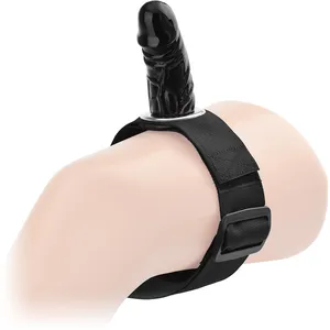 Opaska na udo, realistyczny penis, dildo do penetracji pochwy i anusa - 77172078