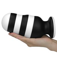Duży silikonowy korek analny na mocnej przyssawce 8,2 cm - 79703586 - 7