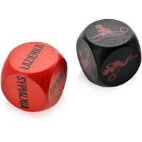 Kości kamasutra sex gra dla par - wylosuj pozycję i miejsce gdzie będziecie się kochać - 79192473 - 2