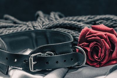 Świat fetyszy – od lateksu po high heels. Co kryje się za popularnymi fantazjami?