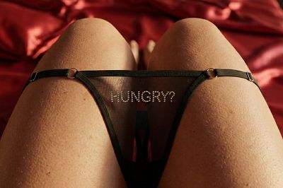 Prezenty na Walentynki 2026 – zmysłowe pomysły, które rozpalą emocje